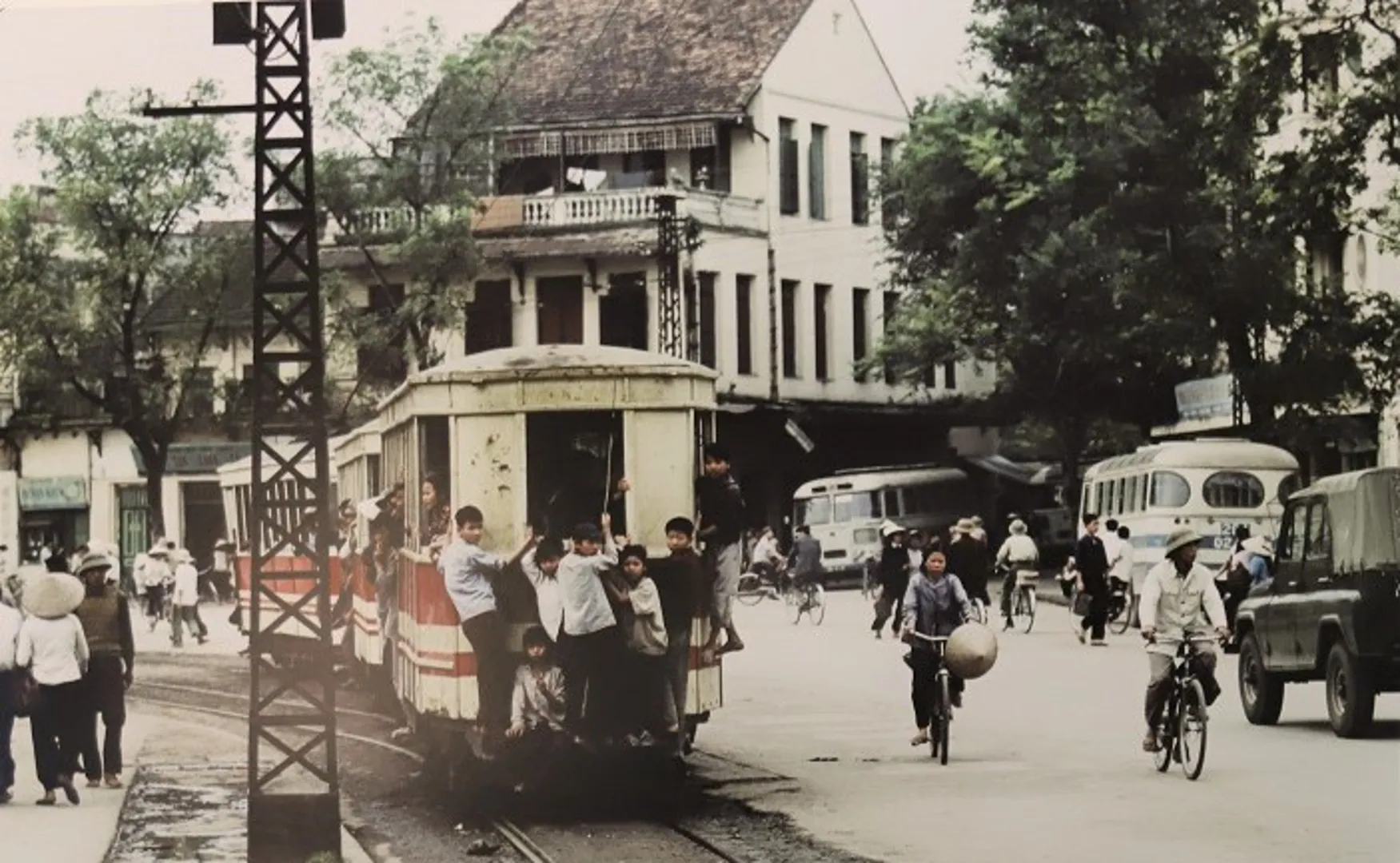 “Hà Nội 1967 - 1975" giản dị và đầy cảm xúc