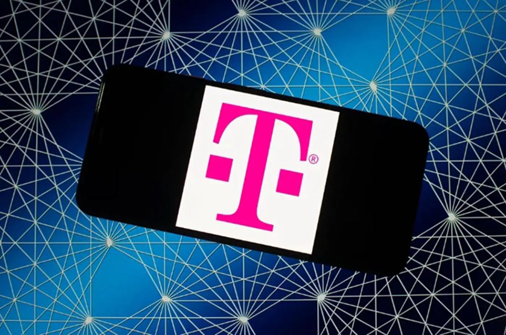 Tin tức công nghệ mới nhất ngày 16/6: T-mobile ngừng hoạt động 12 giờ