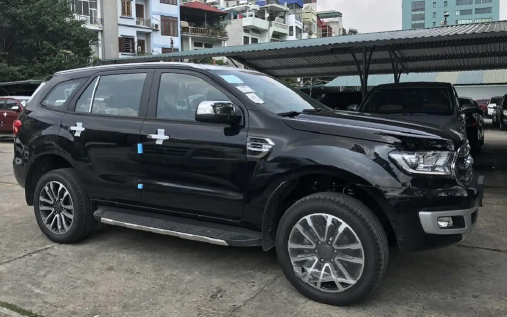 Triệu hồi 11.700 xe Ranger và Everest tại Việt Nam