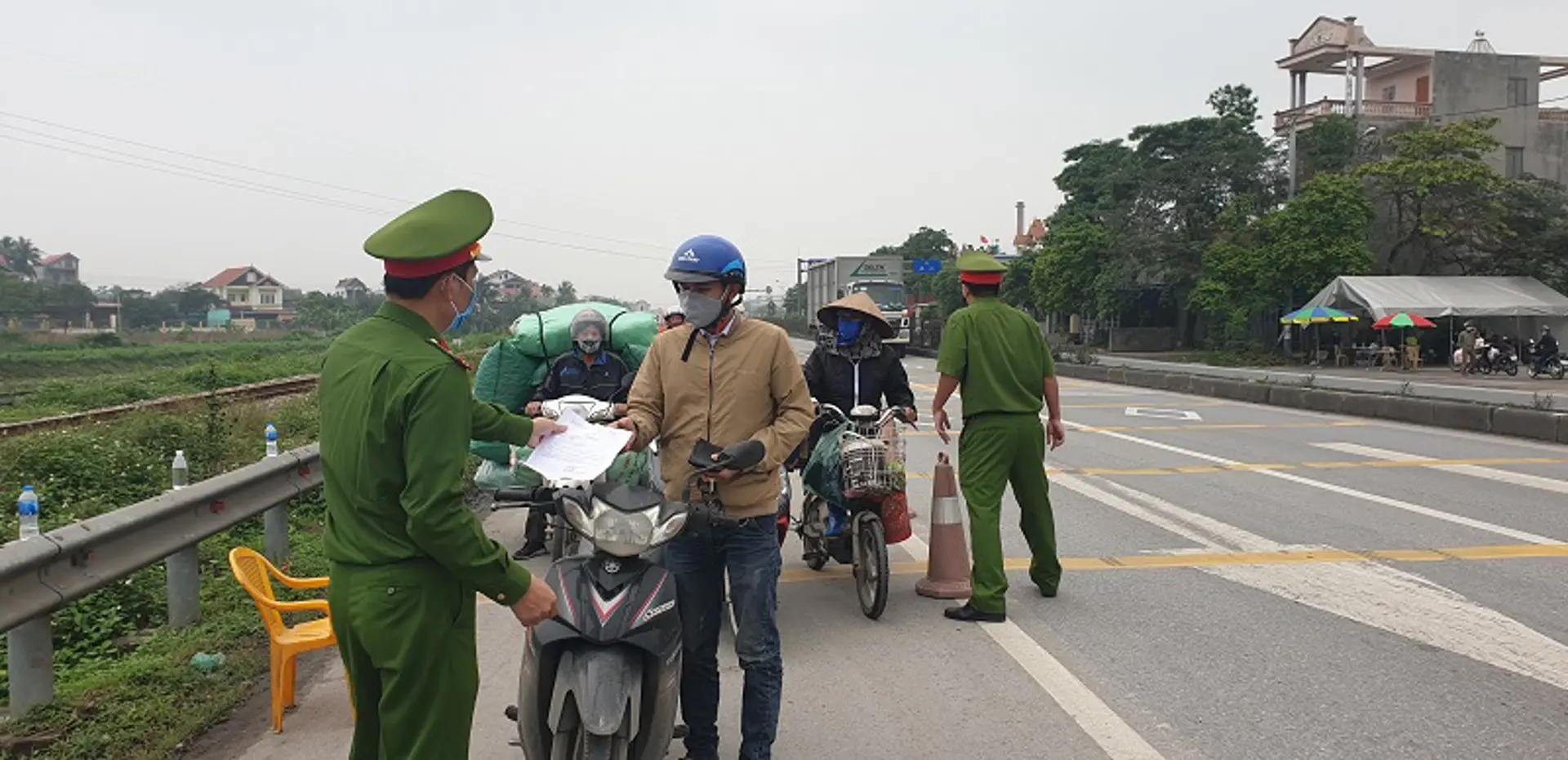 Các chốt kiểm soát dịch Covid-19 tại cửa ngõ Hải Phòng dừng từ ngày mai