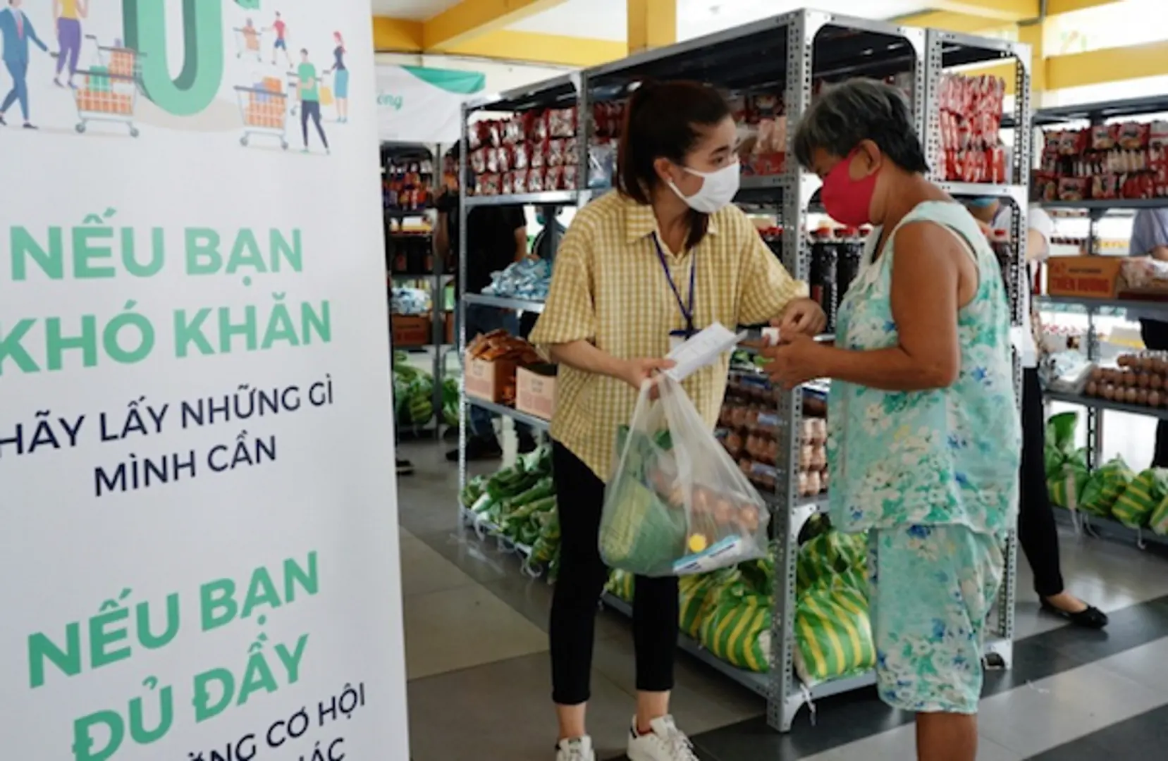 "Siêu thị hạnh phúc 0 đồng" - Tình người đáng trân trọng trong dịch Covid-19