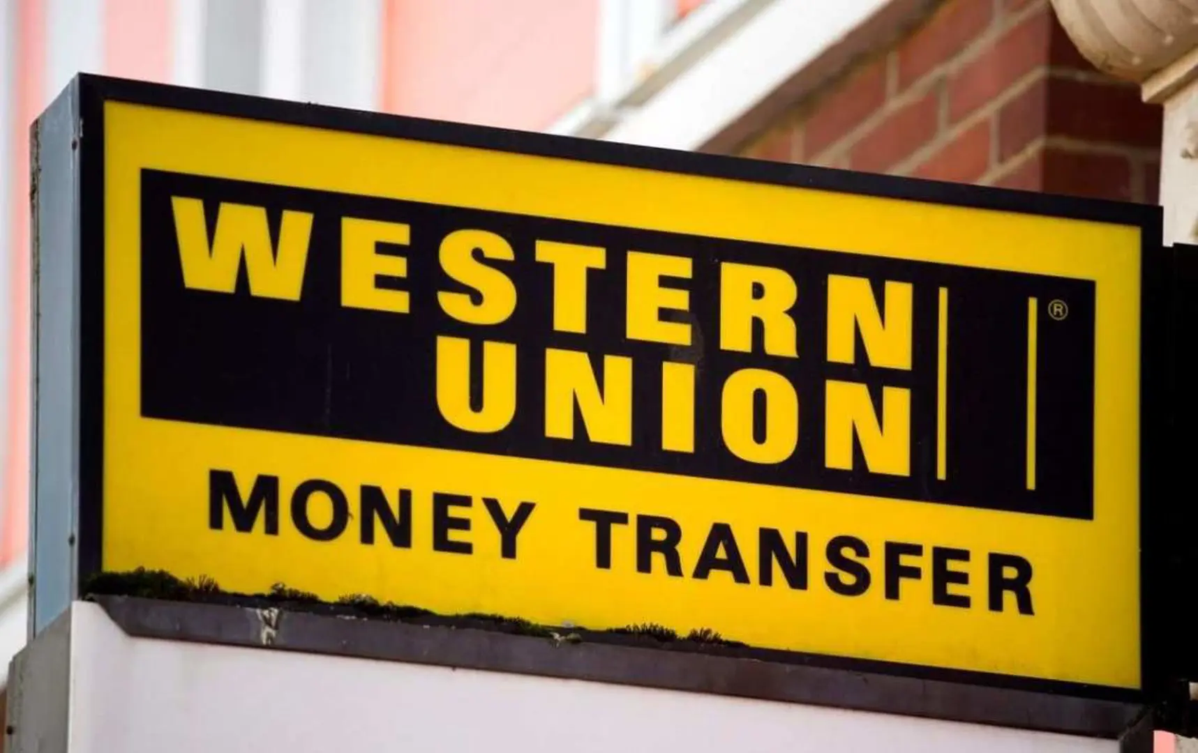 Bộ Công an cảnh báo giả mạo Western Union lừa đảo chuyển tiền