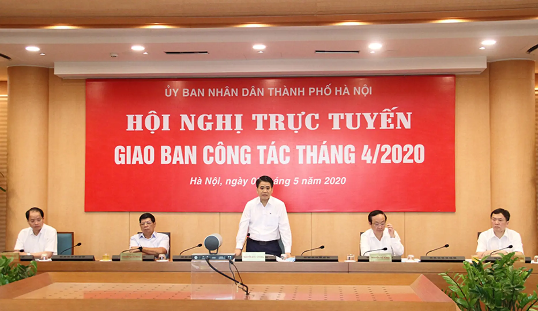 Hà Nội: Tái cơ cấu các ngành kinh tế, khuyến khích doanh nghiệp đầu tư nông nghiệp công nghệ cao