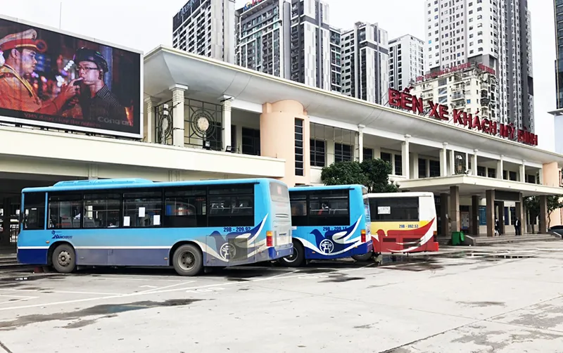 Hà Nội: Xe buýt, xe khách hoạt động trở lại sau khi nới lỏng cách ly xã hội