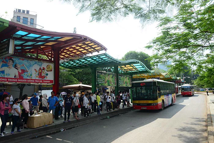 Xe buýt Hà Nội cần thêm thời gian để hồi phục