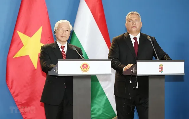 Tuyên bố chung Việt Nam - Hungary thiết lập quan hệ đối tác toàn diện