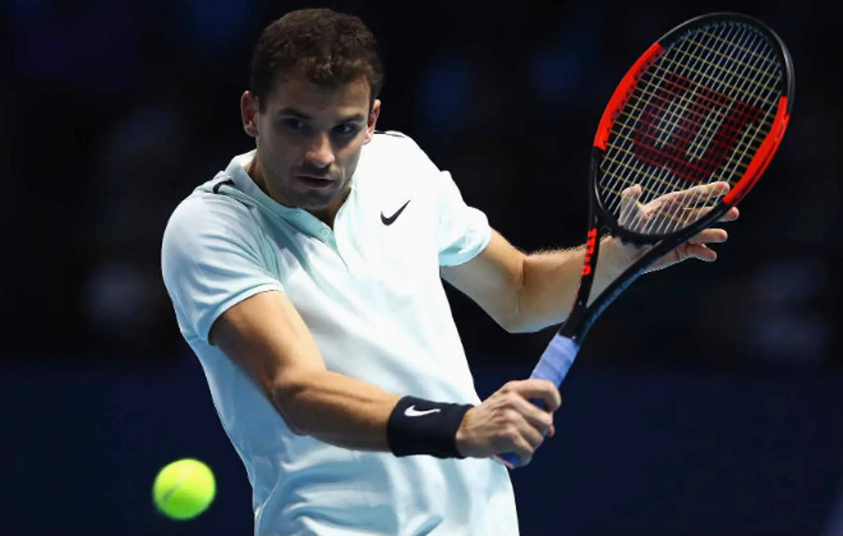 ATP Finals: Dimitrov thắng dễ dàng Goffin