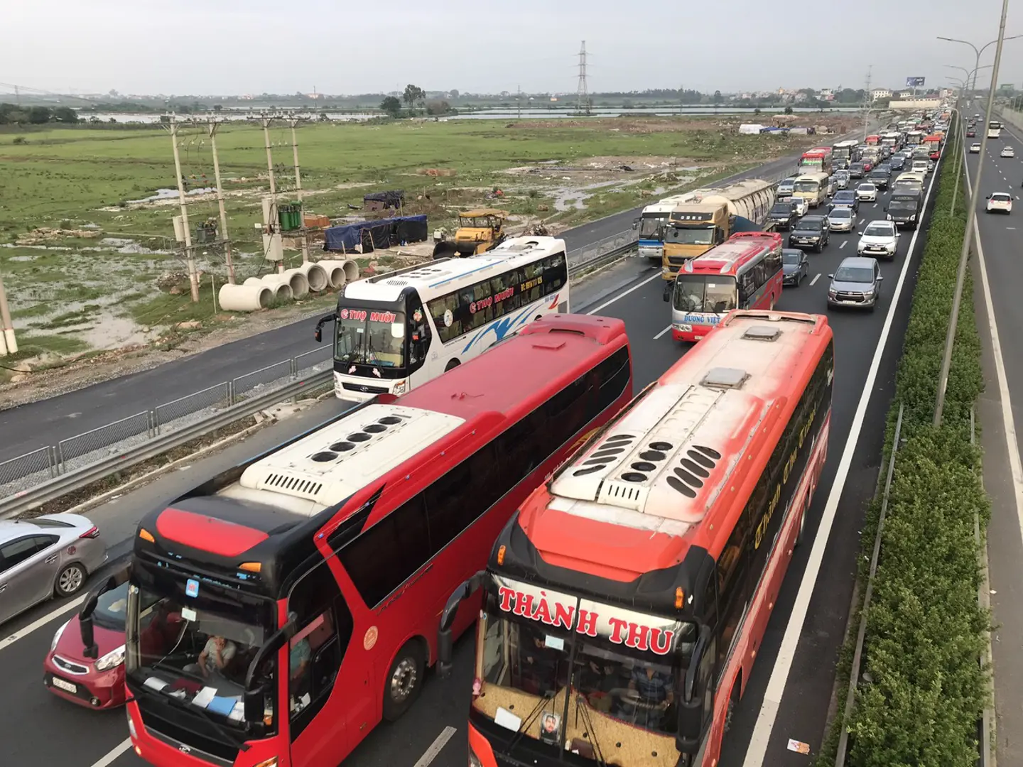 Giao thông không quá căng thẳng ngày cuối kỳ nghỉ lễ