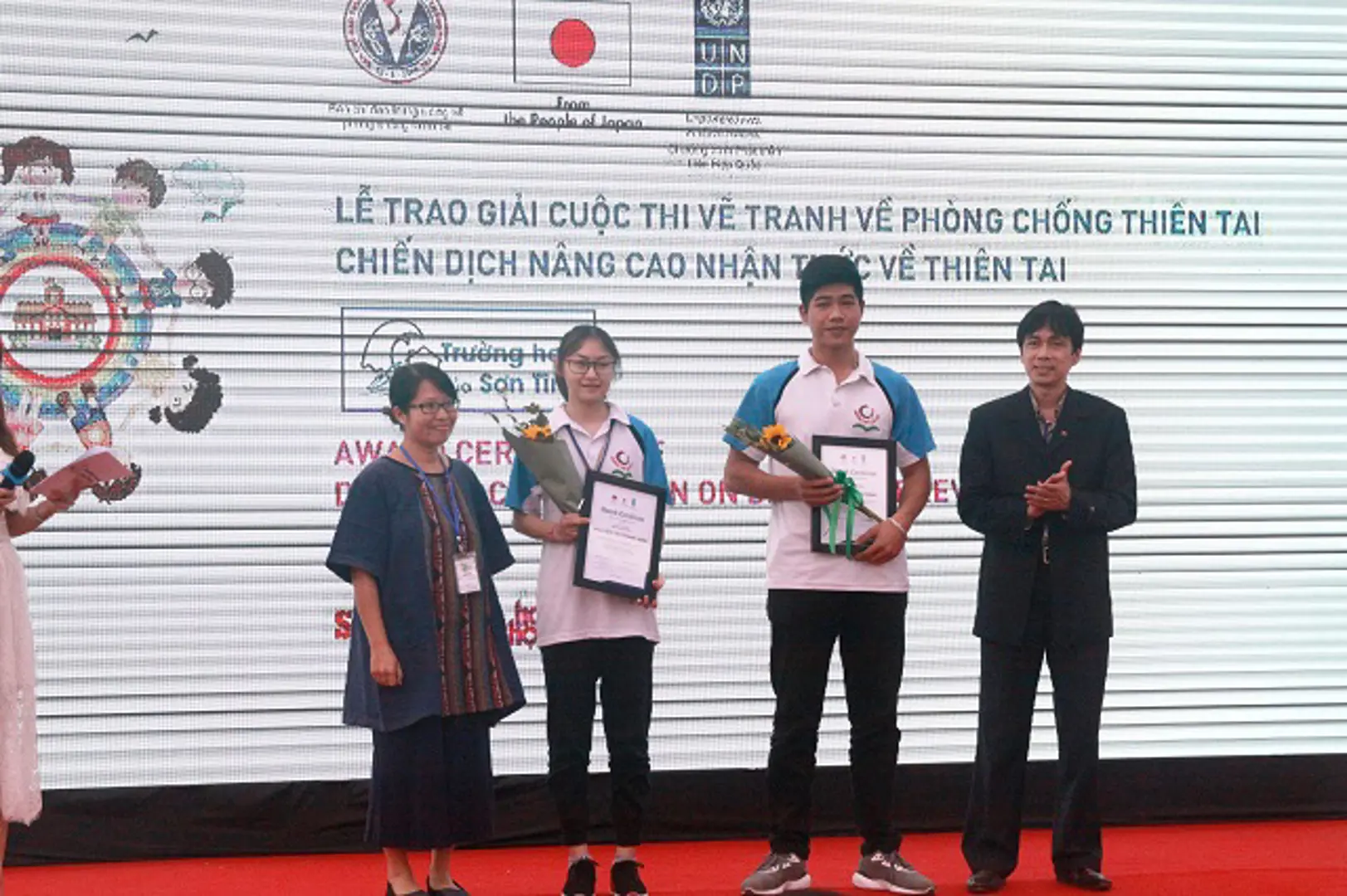 Trao giải cuộc thi vẽ tranh về phòng, chống thiên tai