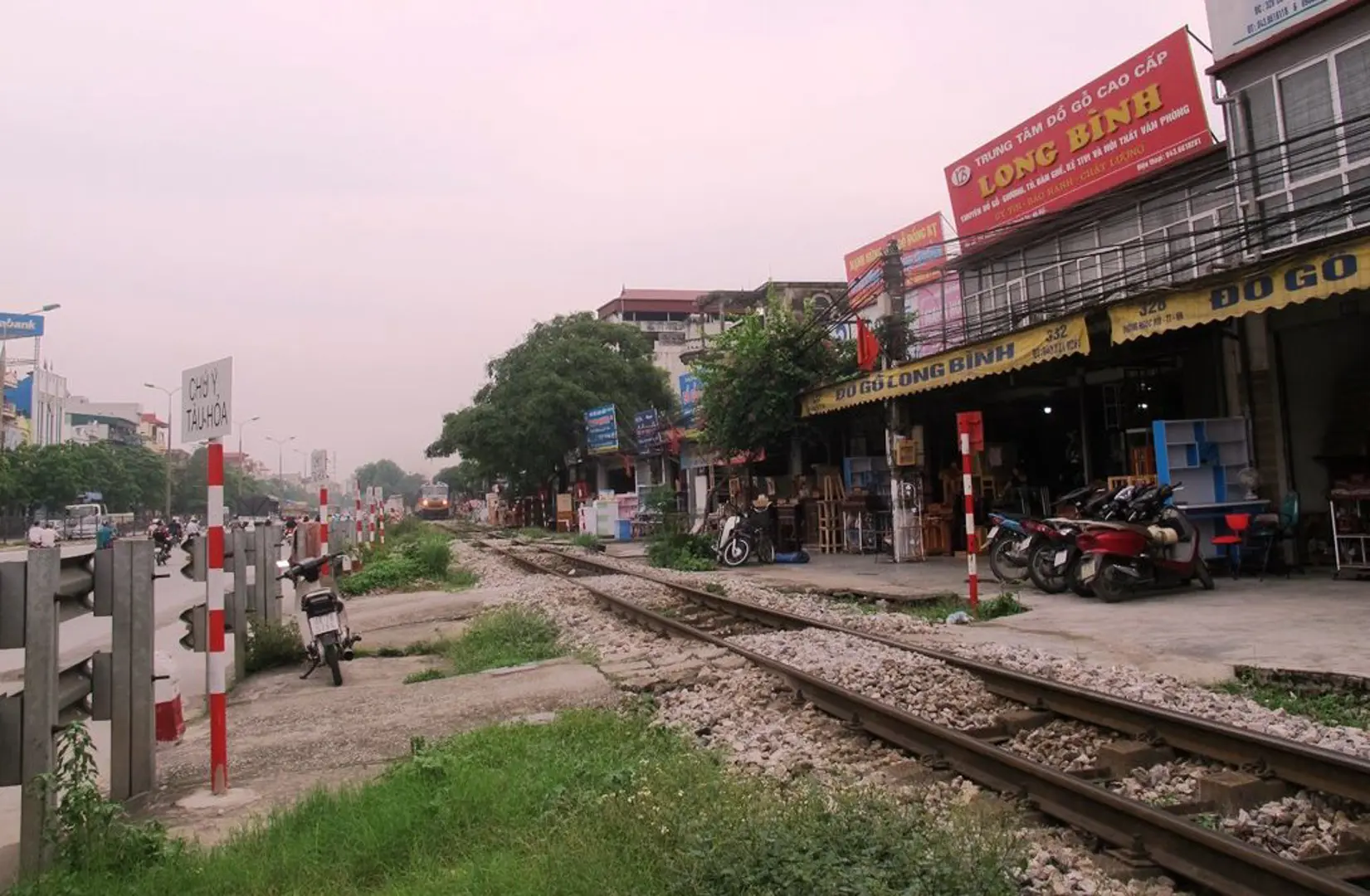 Cấp bách bảo đảm trật tự an toàn toàn giao thông đường sắt