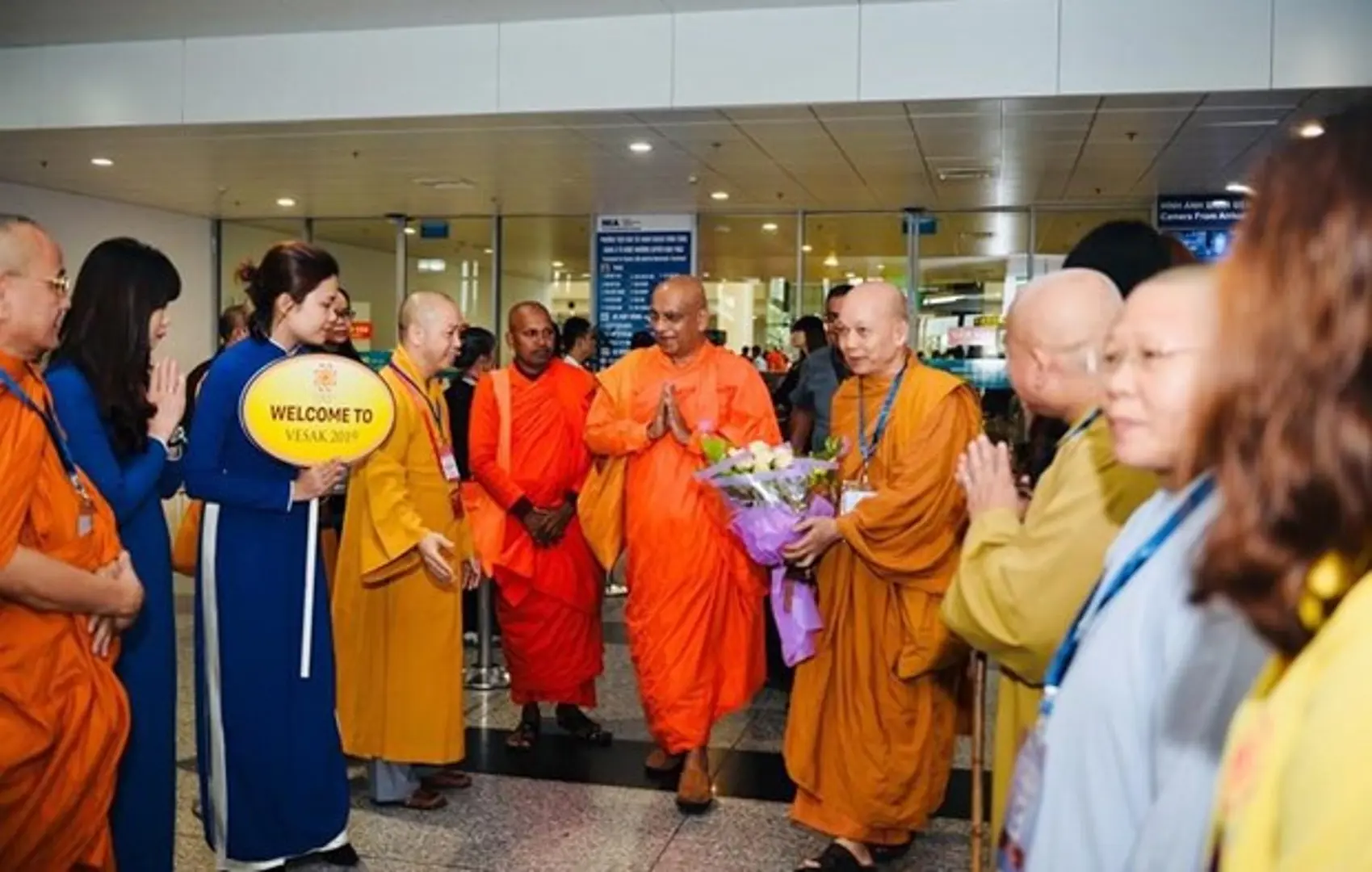 Chủ tịch Quốc hội chủ trì Tiệc chiêu đãi các đại biểu dự Vesak 2019