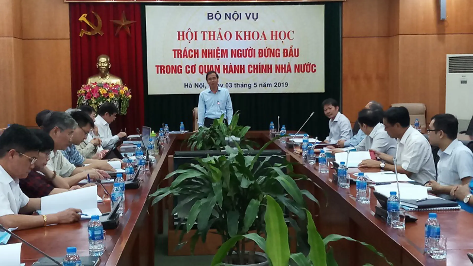 Không thể tiếp tục mỗi đơn vị nhiều người đứng đầu, nhiều người chịu trách nhiệm