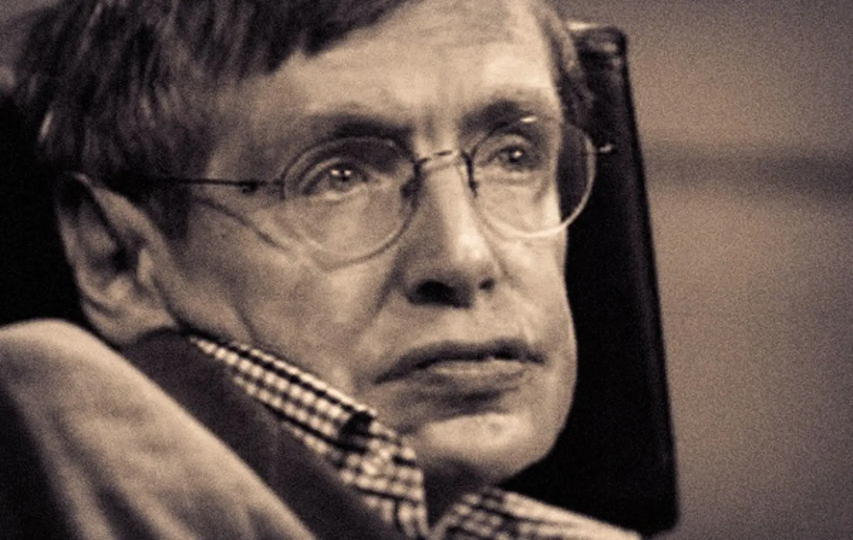 Quan điểm của nhà vật lý Stephen Hawking về trí tuệ nhân tạo