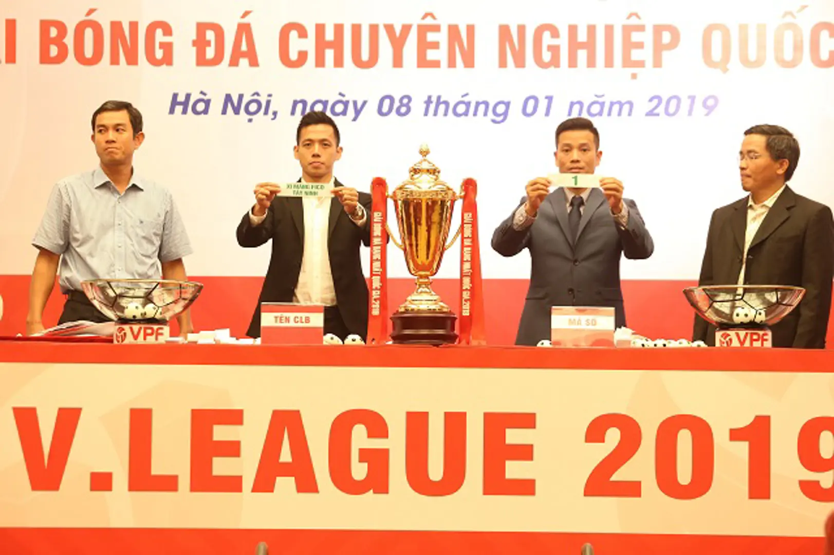 V-League 2019: Hà Nội FC xác định đối thủ đầu tiên tại vòng 1