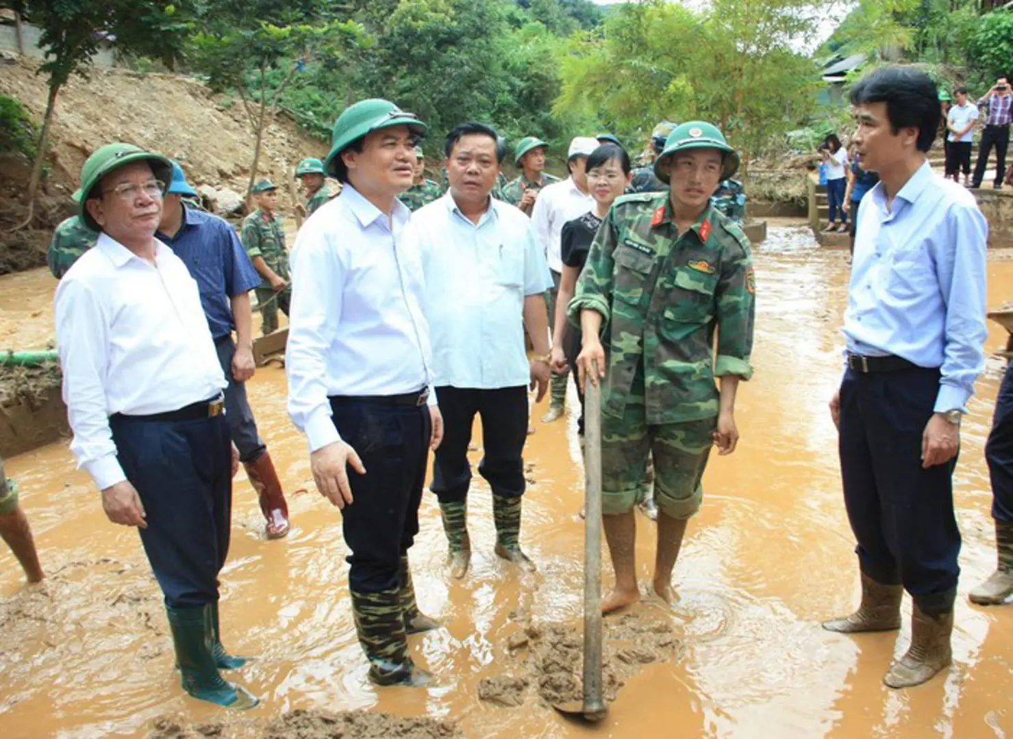 Bộ trưởng Bộ GD&ĐT Phùng Xuân Nhạ: Còn nhiều khó khăn thực hiện chương trình phổ thông mới