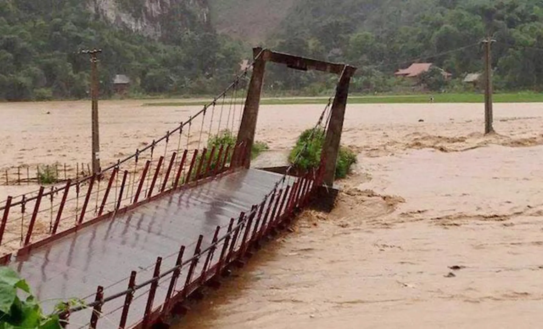 Bắc Bộ khẩn trương ứng phó lũ quét, sạt lở đất