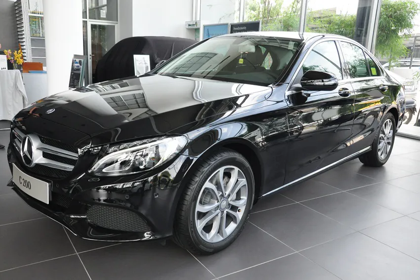 Mercedes-Benz triệu hồi 1.700 xe lắp ráp tại thị trường Việt