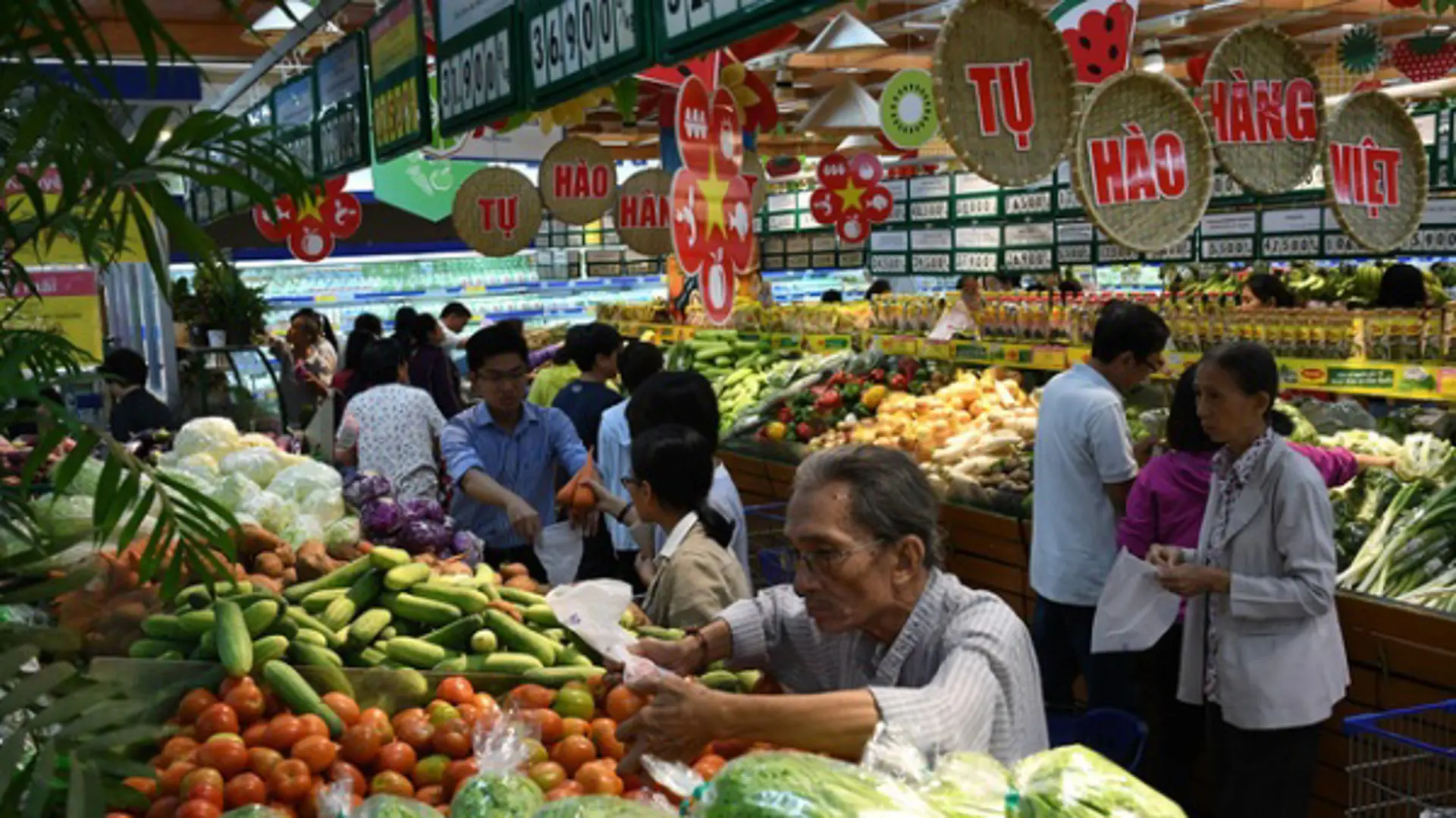 Hỗ trợ nông dân xây dựng thương hiệu, tiêu thụ sản phẩm