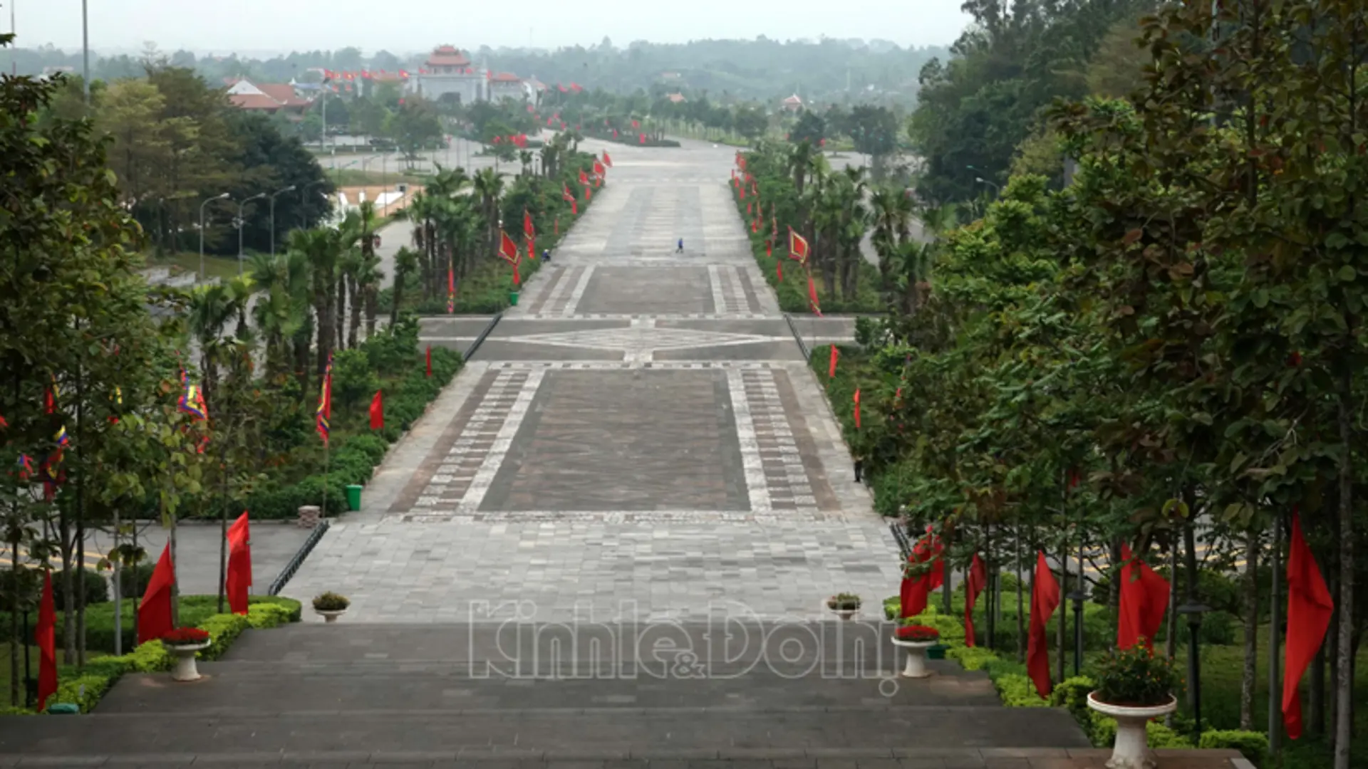 [Ảnh] Đền Hùng vắng vẻ, trầm lắng trước ngày giỗ Tổ