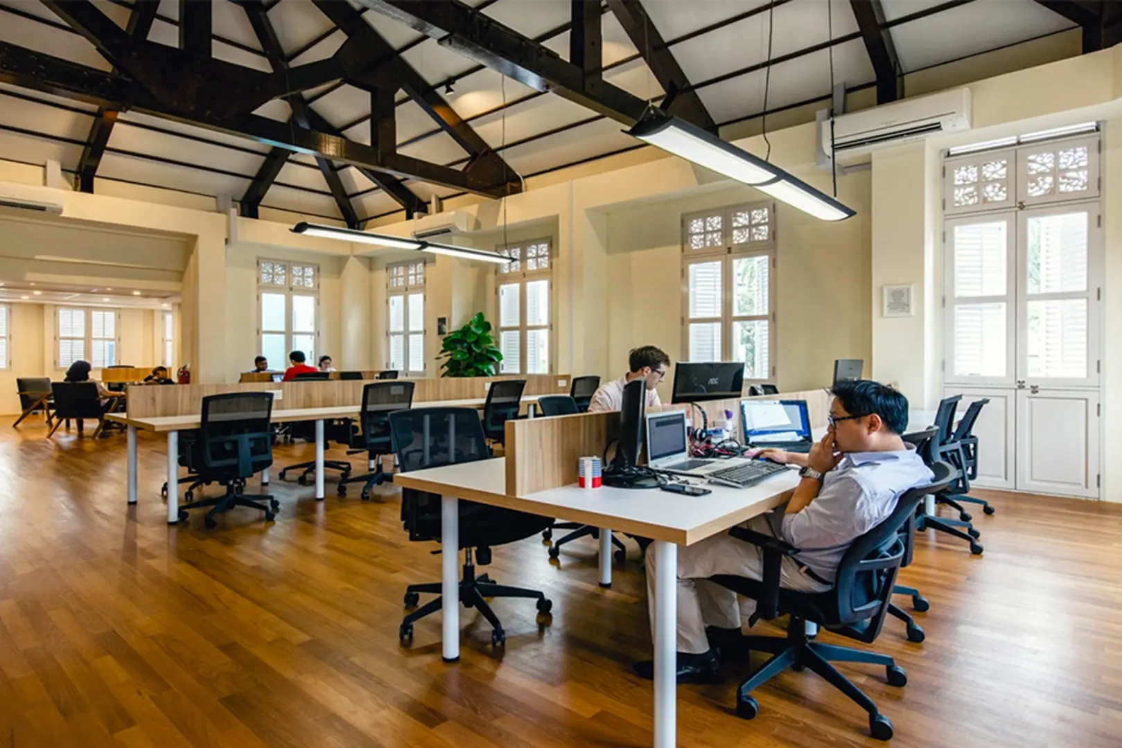 Có nên đầu tư vào Co-working space?