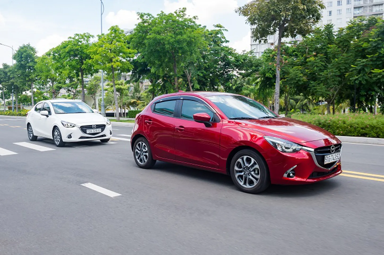 Mazda2 xe tầm giá 500 triệu cho gia đình chơi Tết