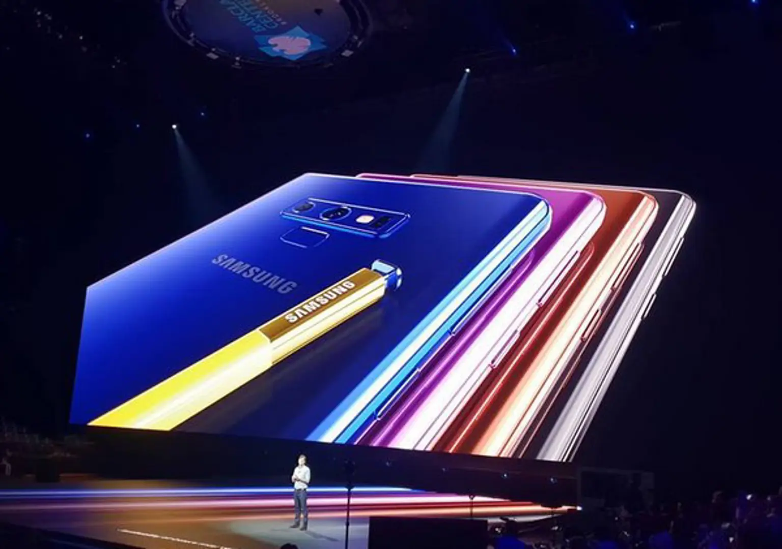 Điểm nhấn công nghệ tuần: Siêu phẩm Galaxy Note 9 chính thức trình làng