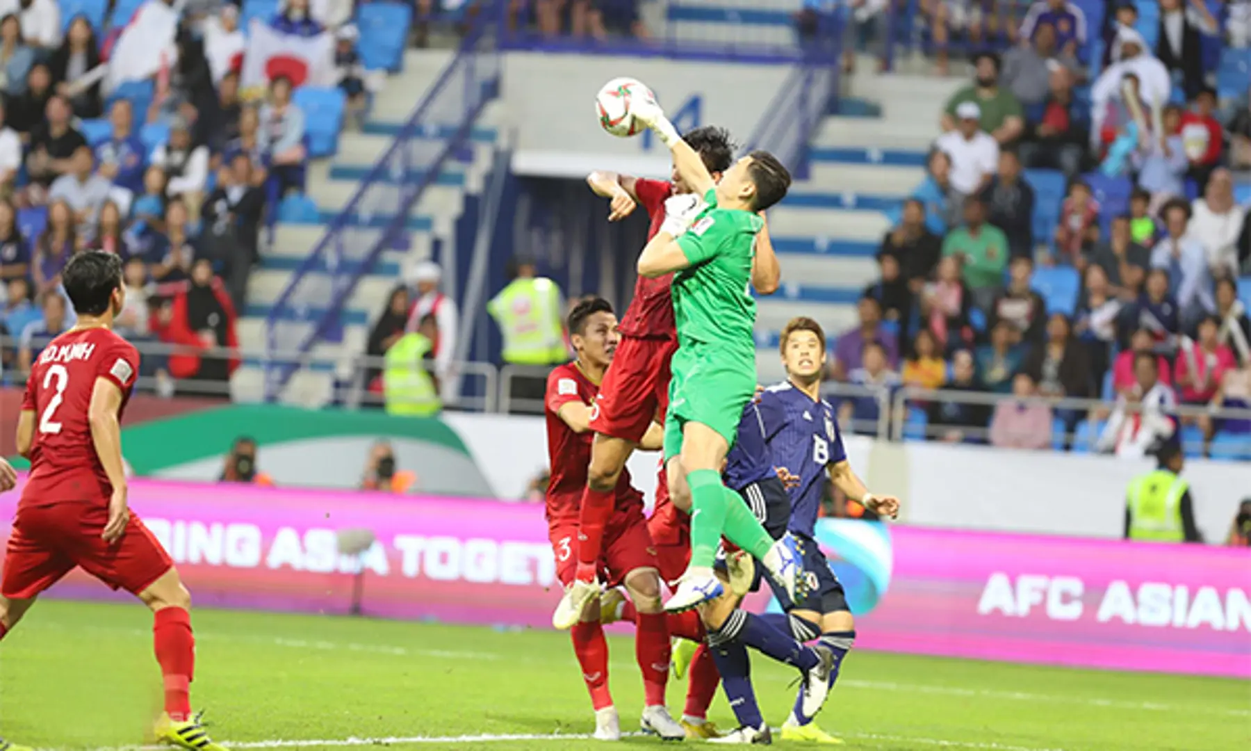 Việt Nam rời cuộc chơi Asian Cup 2019 trong thế ngẩng cao đầu