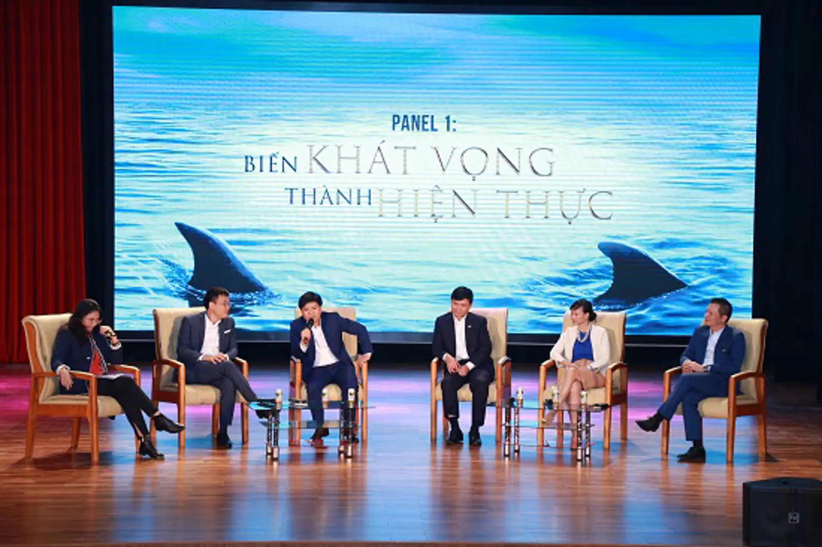 Shark Tank - Thương vụ bạc tỷ cho sinh viên