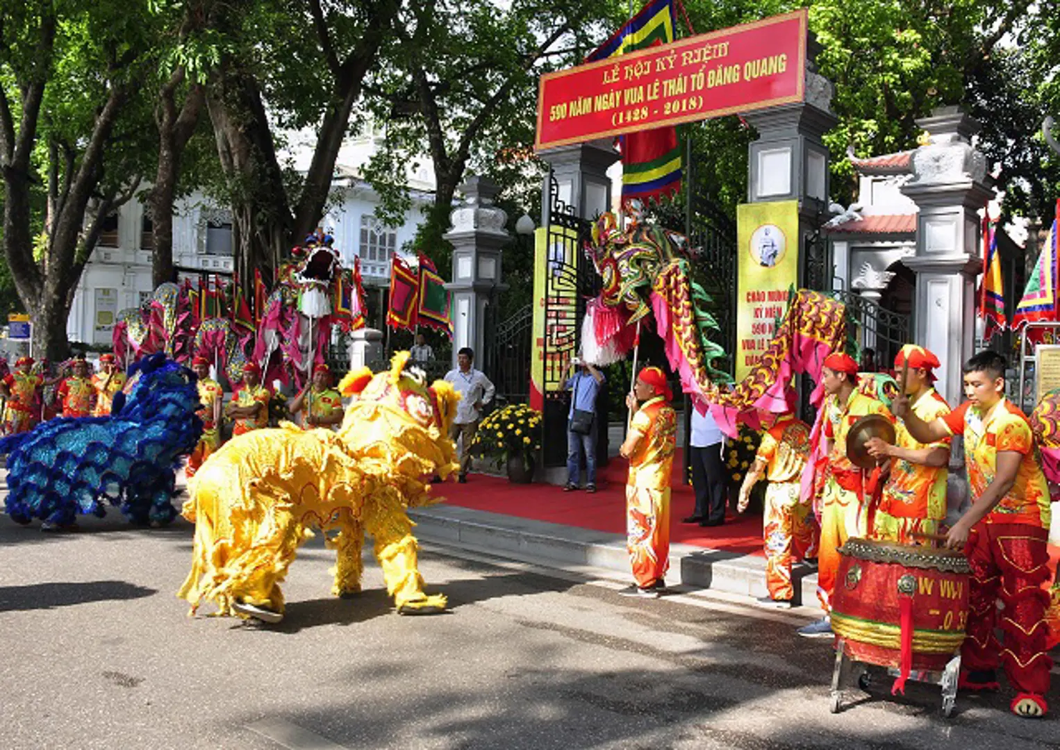 Khai mạc lễ hội kỷ niệm 590 năm ngày Vua Lê Thái Tổ đăng quang