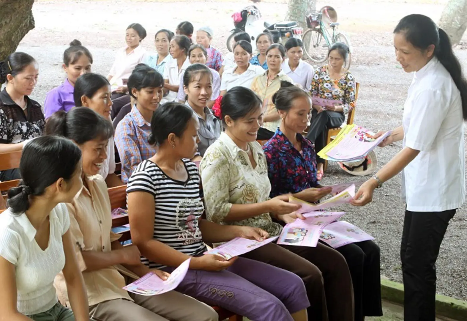 Chênh lệch giới tính tại ngoại thành cao: Vẫn nặng định kiến trọng nam, khinh nữ