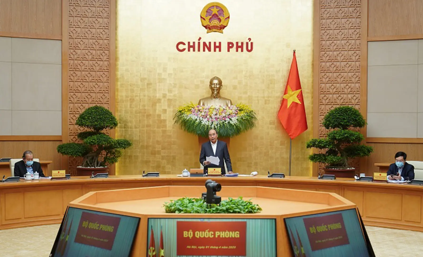 Chính phủ họp phiên tháng 3: Tăng trưởng Quý I thấp nhất trong nhiều năm qua