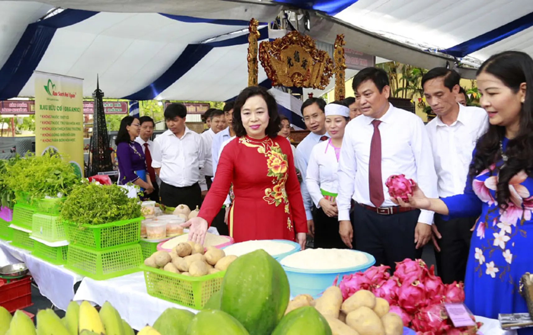 Đoàn kết, đổi mới, dân chủ, sáng tạo, xây dựng Thủ đô ngày càng  giàu đẹp, văn minh, hiện đại