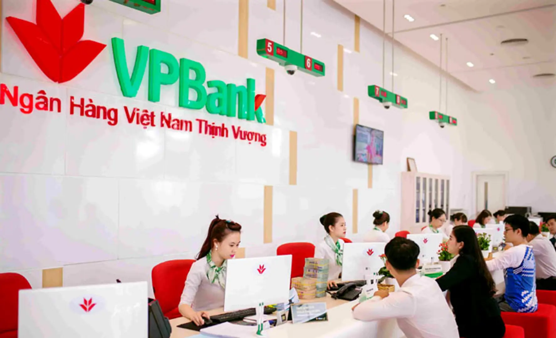 VPBank, lợi nhuận hợp nhất quý II  tăng 34% so với cùng kỳ