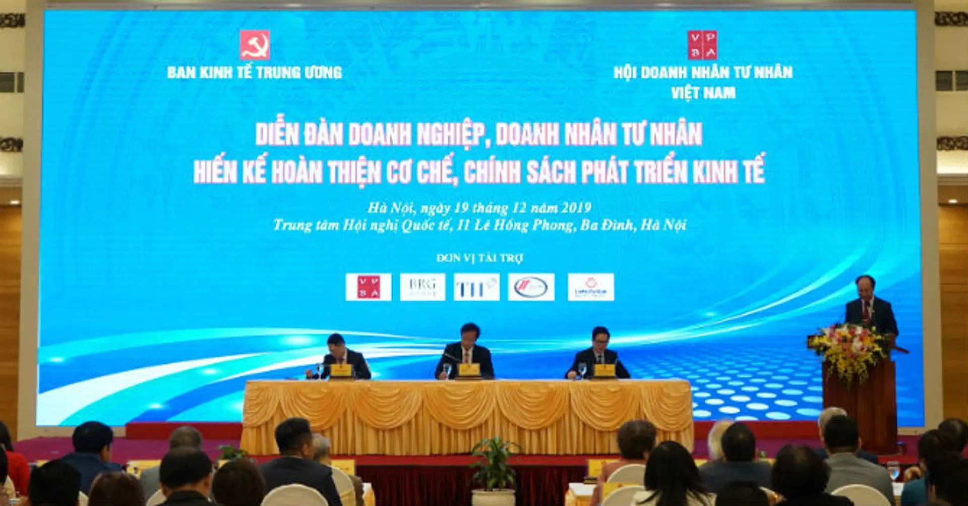 “Hội nghị Diên Hồng” hiến kế phát triển kinh tế