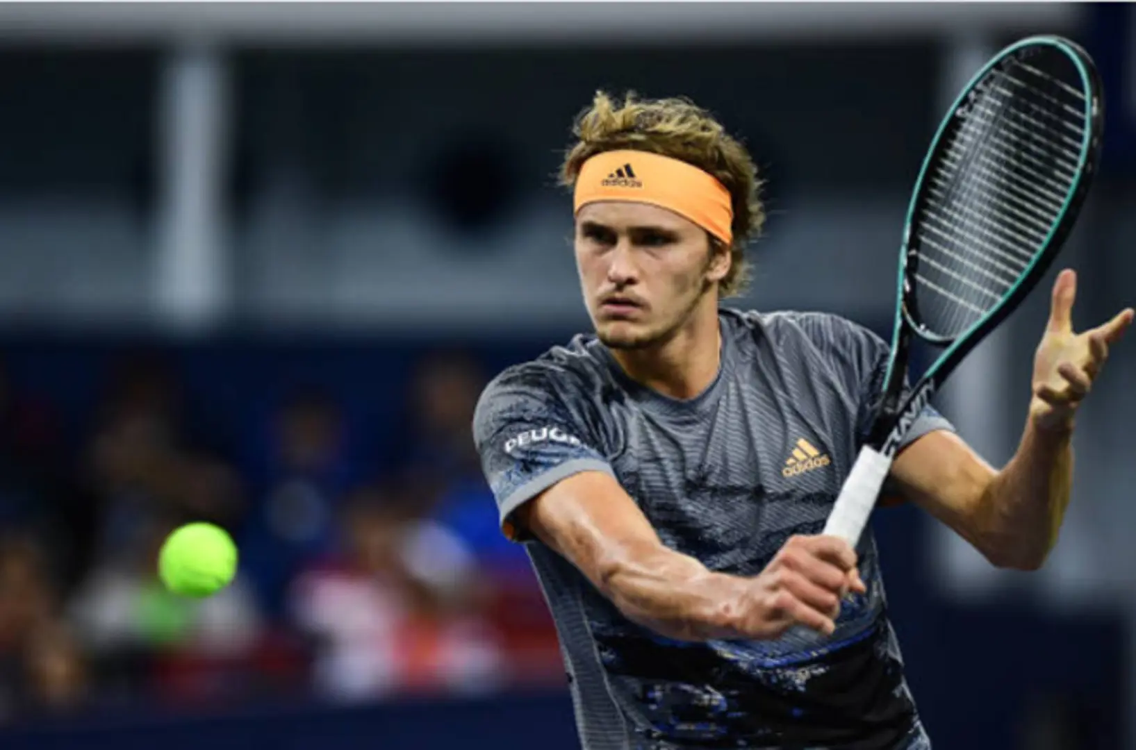 Alexander Zverev ra quân ấn tượng ở Paris Masters