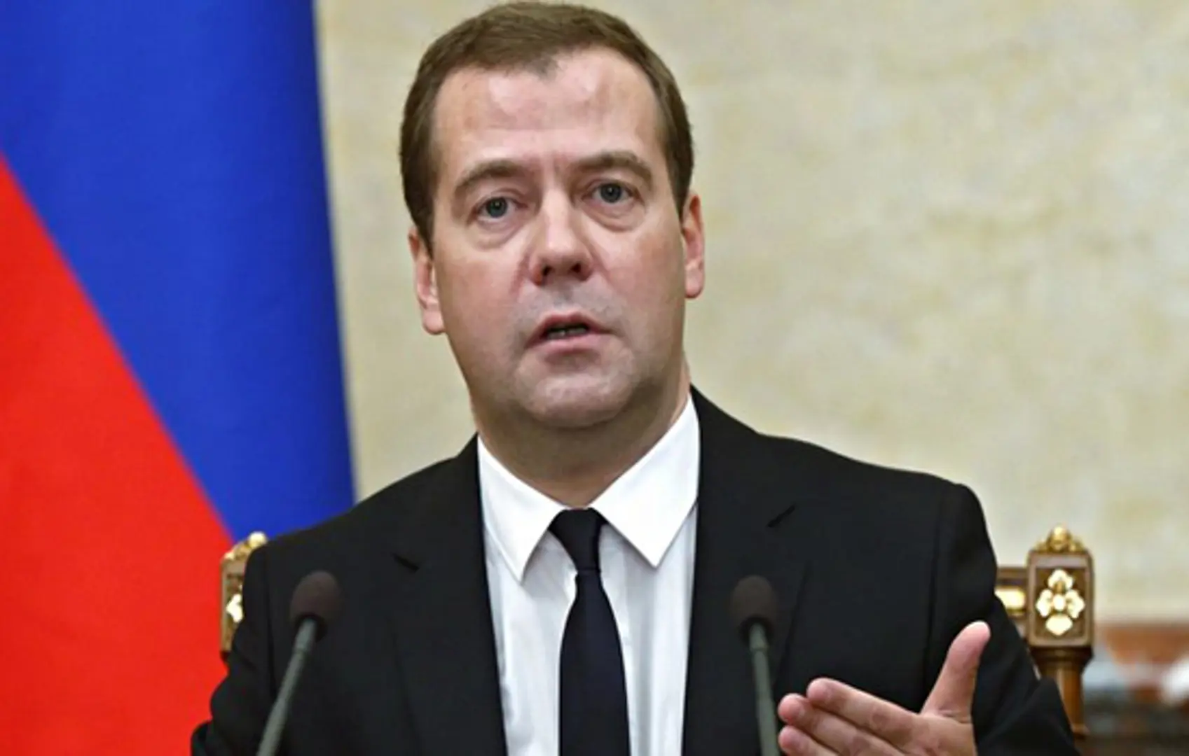 Thủ tướng Medvedev khẳng định kinh tế Nga vẫn trụ vững trước lệnh trừng phạt mới của Mỹ