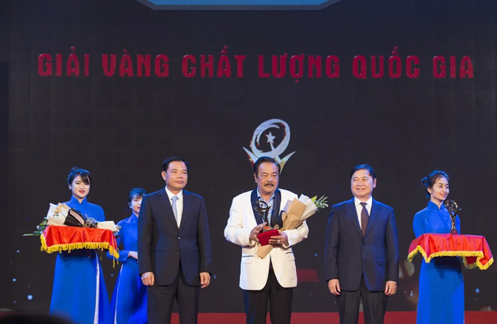 “Giải Vàng Chất lượng quốc gia khẳng định doanh nghiệp sản xuất, kinh doanh sản phẩm, dịch vụ đẳng cấp thế giới”