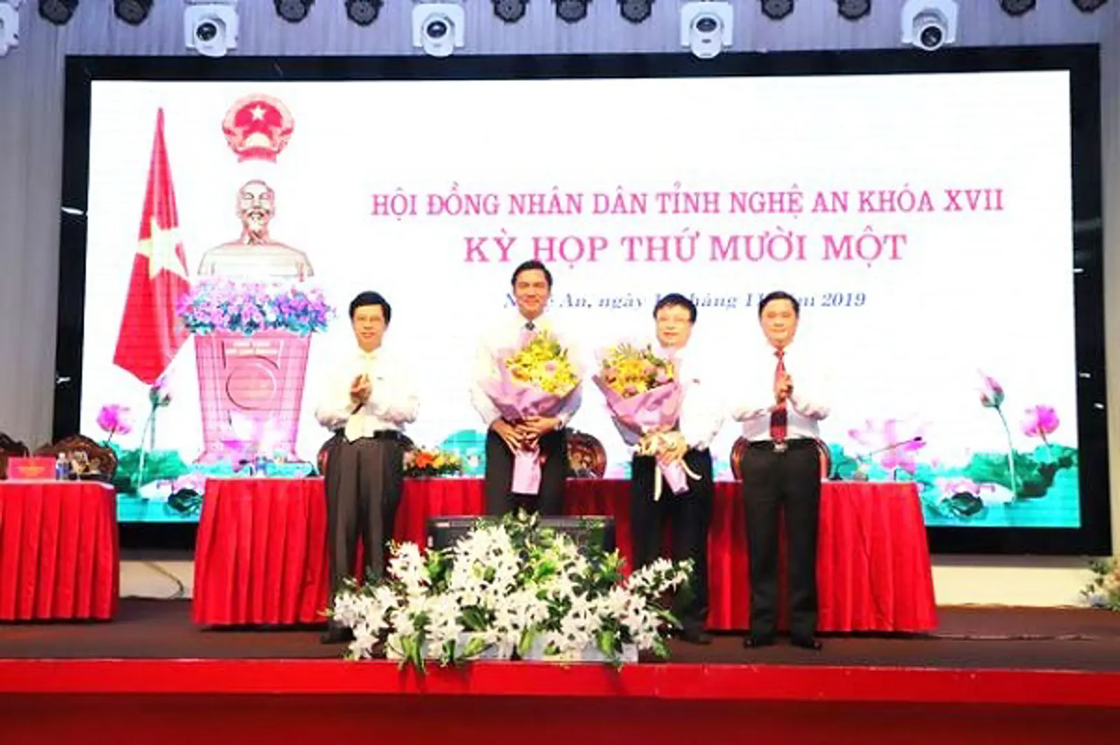 Nghệ An: Có 2 tân Phó Chủ tịch UBND tỉnh