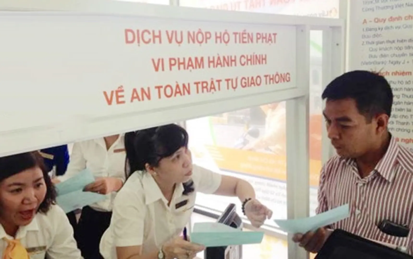 5 tỉnh, thành phố sẽ nộp phạt vi phạm giao thông qua mạng từ 12/3