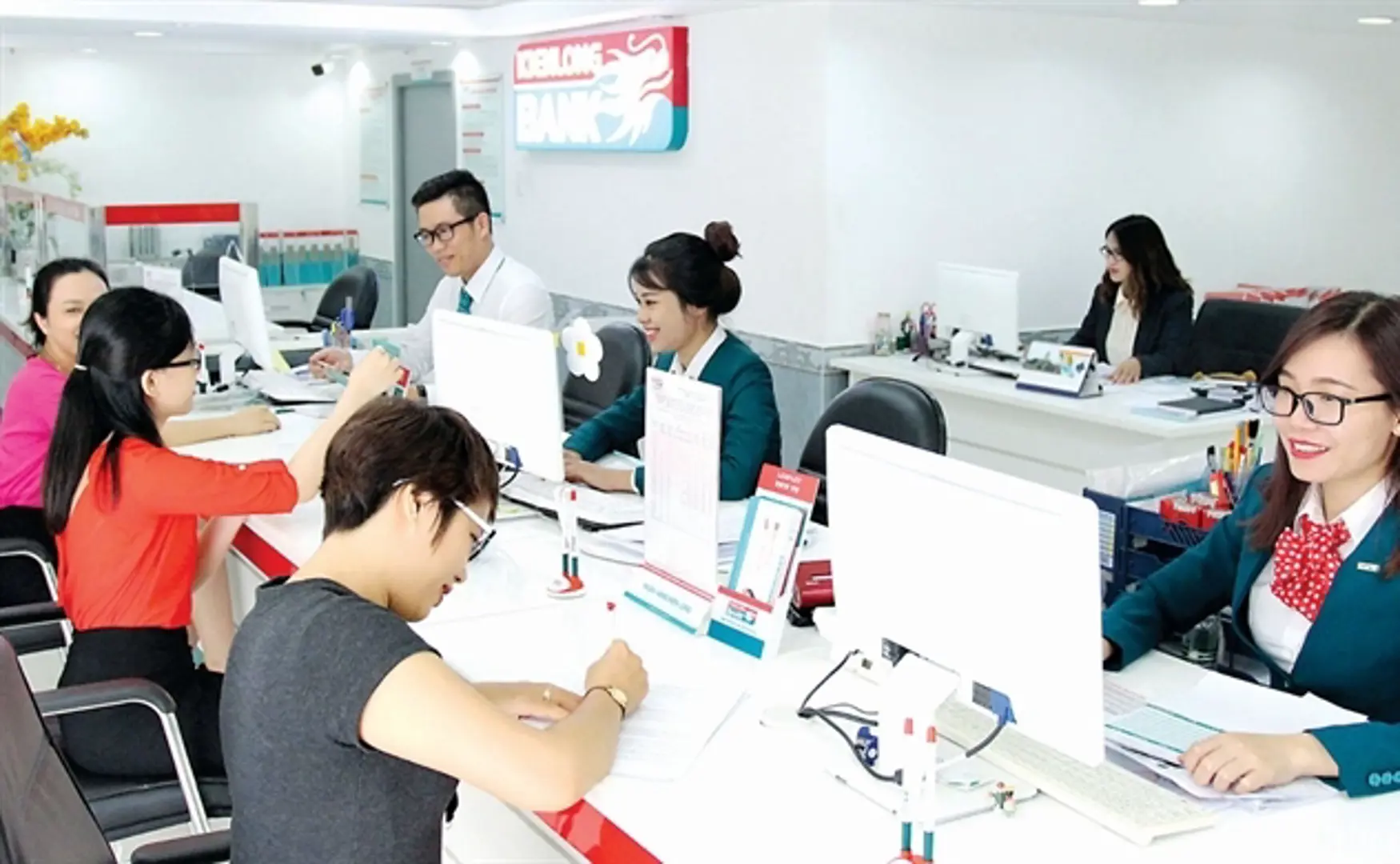 Ra mắt thẻ ghi nợ quốc tế Kienlongbank JCB