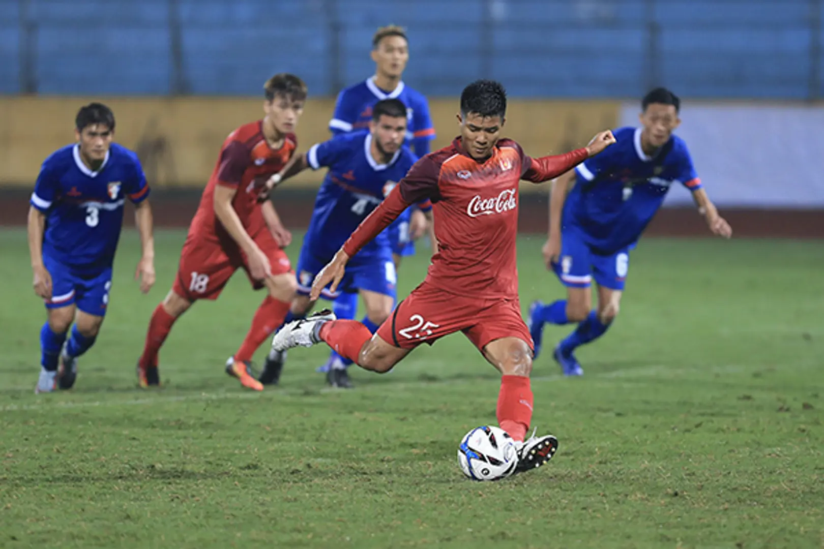 U23 Việt Nam - U23 Brunei: Bước chạy đà đầu tiên