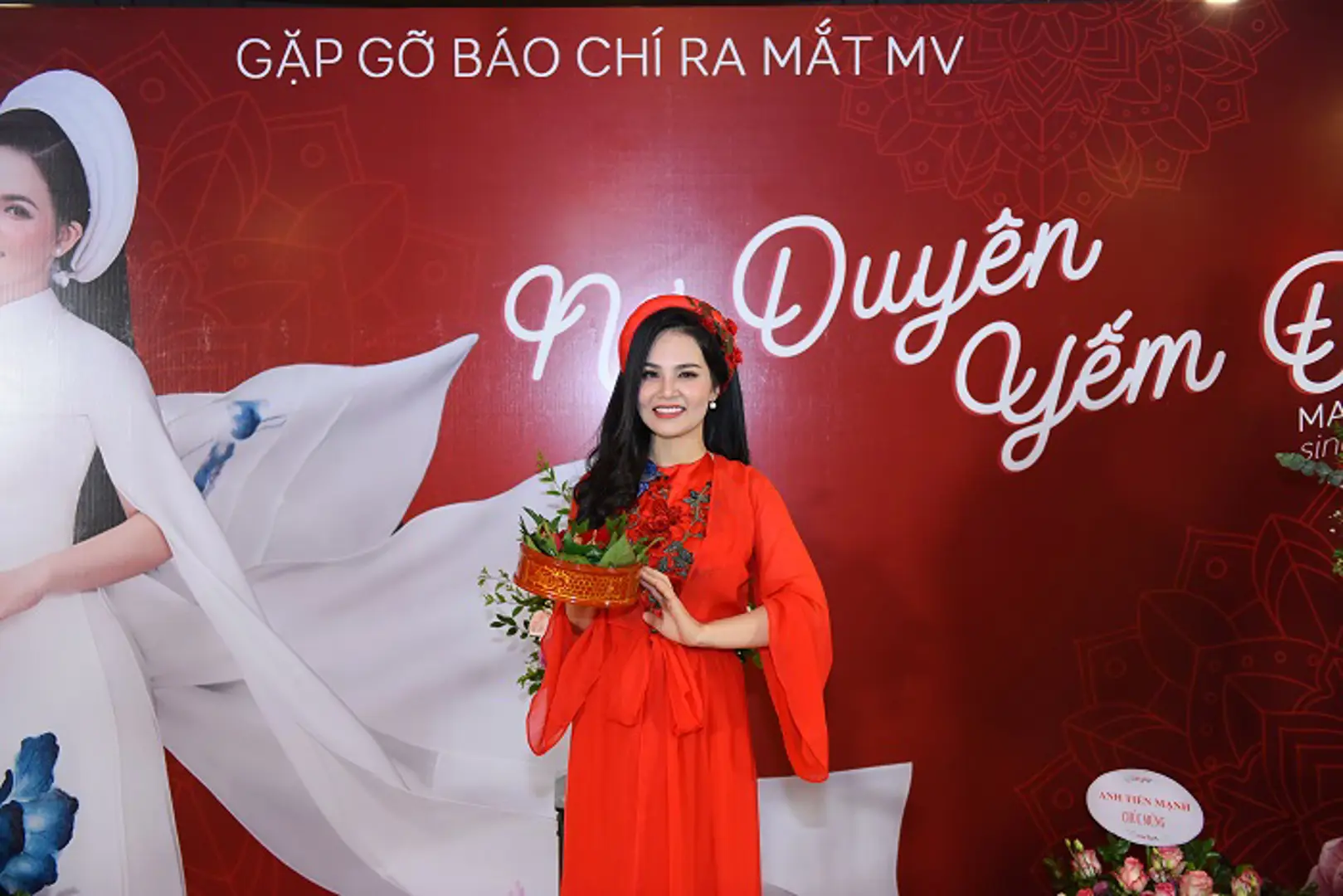 Sao Mai 2017 Mai Thương đón Xuân Canh Tý bằng MV đậm chất Kinh Bắc