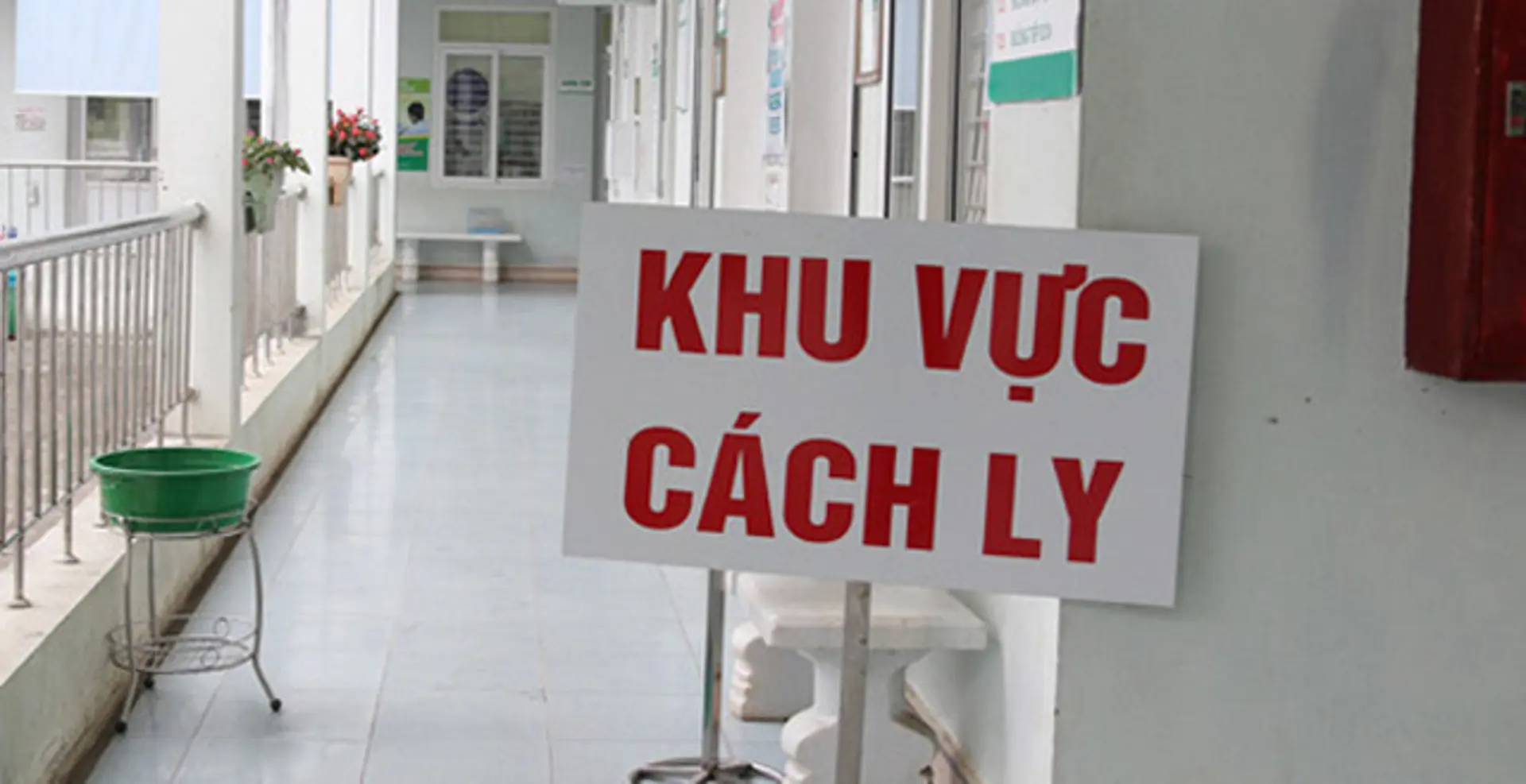 Phòng chống dịch Covid-19, một số cán bộ tỉnh Nghệ An tự cách ly tại nhà