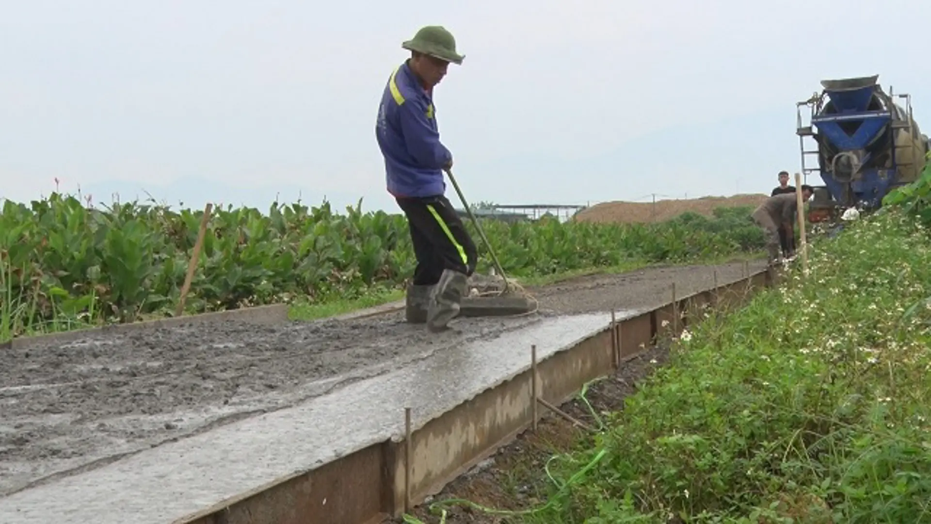 Xã Minh Quang, huyện Ba Vì: Vượt khó để về đích nông thôn mới