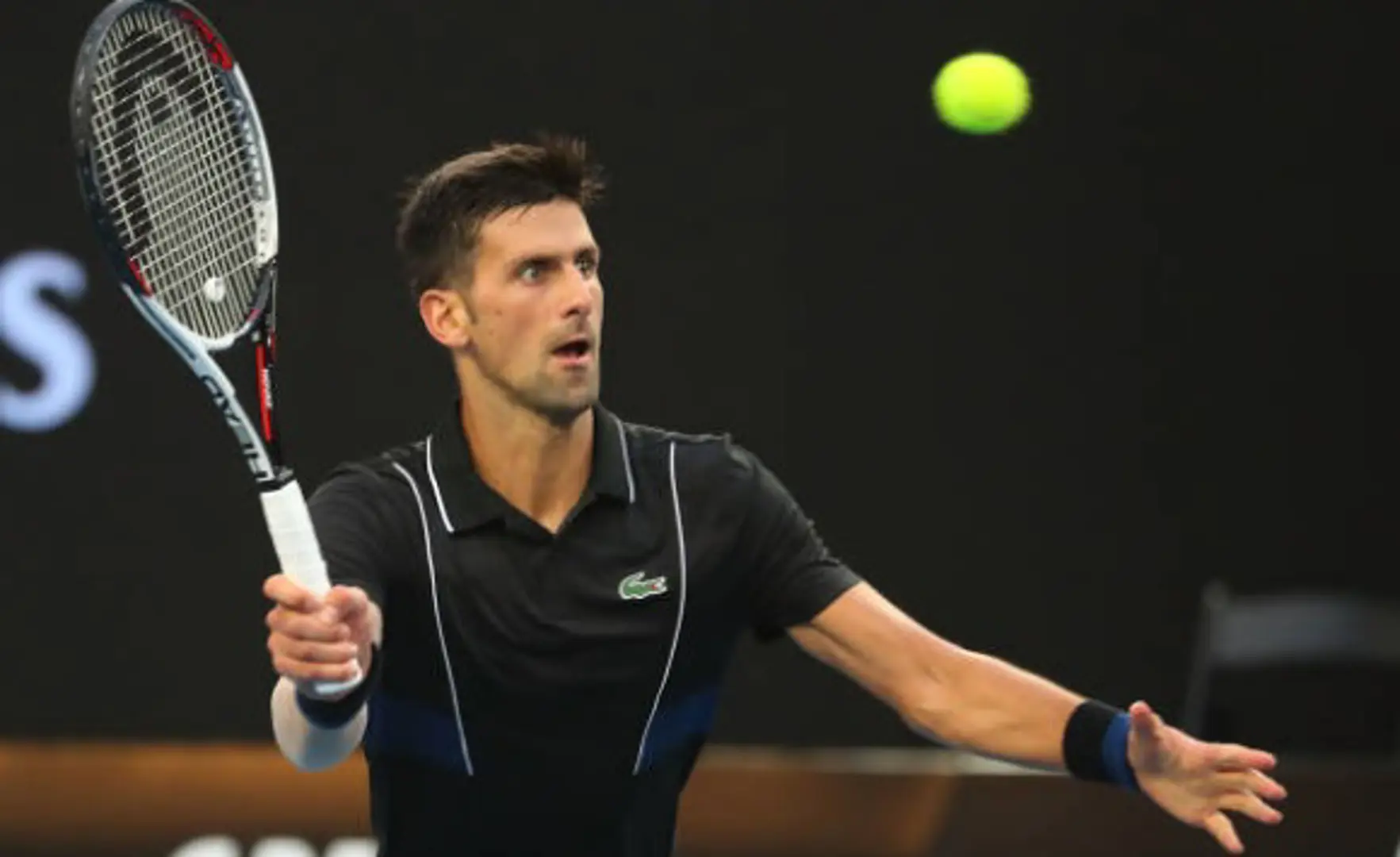 Djokovic giành chiến thắng sau 3 set nghẹt thở