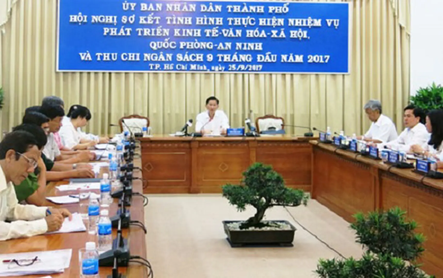 Bắt buộc bố trí nhân sự lãnh đạo không phải người địa phương từ năm 2020