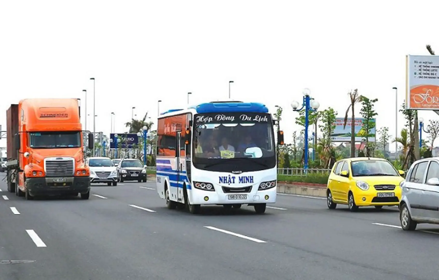 Hoàn thiện dự thảo Nghị định về kinh doanh vận tải bằng ô tô thay thế Nghị định số 86