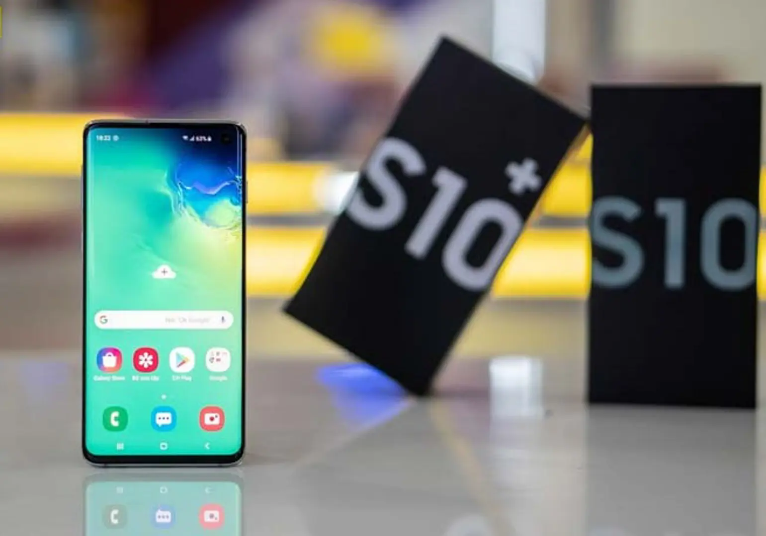 Bộ đôi Galaxy S10 và S10+ chính thức được mở bán