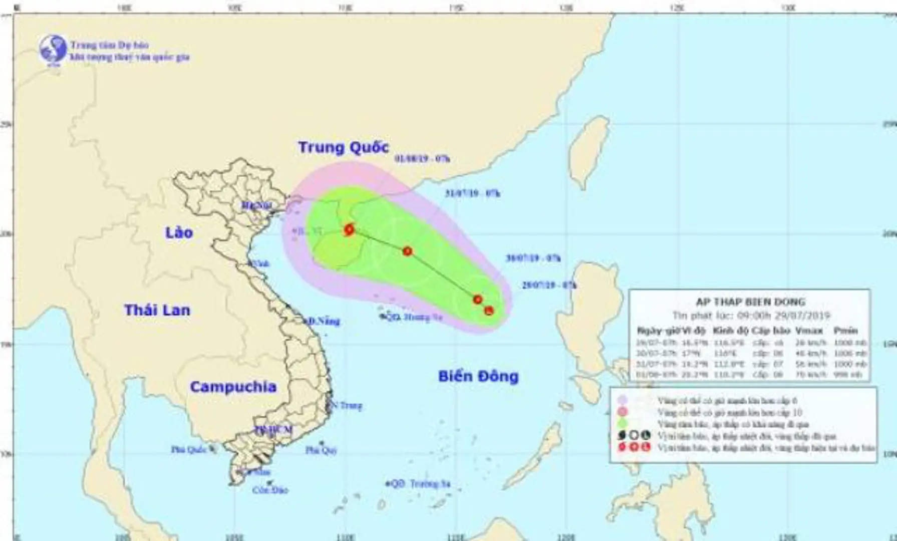 Biển Đông xuất hiện vùng áp thấp có khả năng mạnh lên thành bão