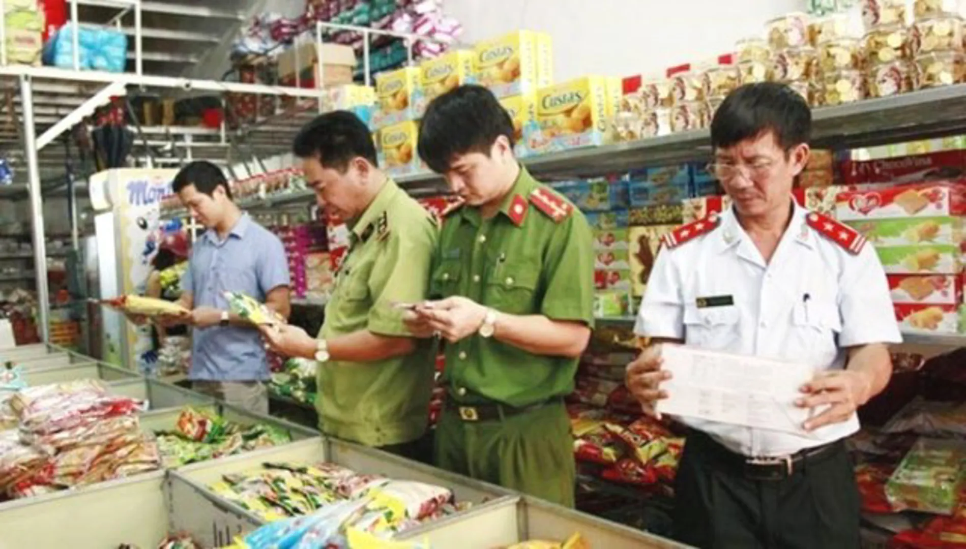 Tháng 8/2019: Xử phạt vi phạm kinh doanh vật tư nông nghiệp, ATTP gần 150 triệu đồng